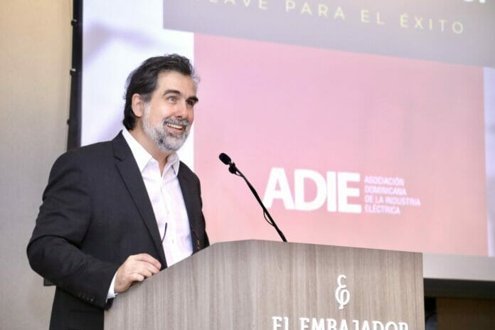 Expertos afirman que la planificación es clave para el éxito del sector eléctrico