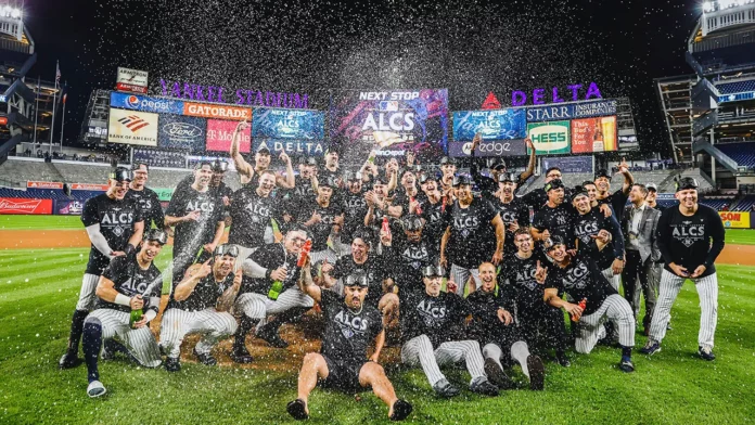 Yankees avanzan a Serie de Campeonato
