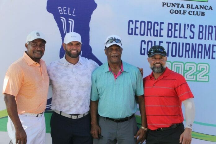 Albert Pujols junto a George Bell.