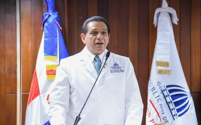 Ministro de Salud Pública anuncia dosis de refuerzo anti Covid en diciembre 