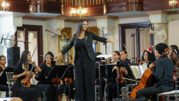 Primera dama promovió concierto sinfónico Educativo de navidad, en el Palacio Nacional