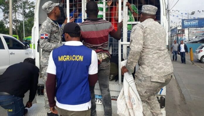 Migración deporta en diciembre más de 13.000 haitianos ilegales
