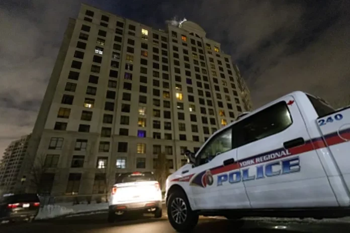 Tiroteo en un condominio deja 5 muertos en Canadá