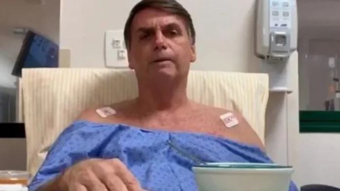 Internan a Jair Bolsonaro con fuertes dolores abdominales en Florida