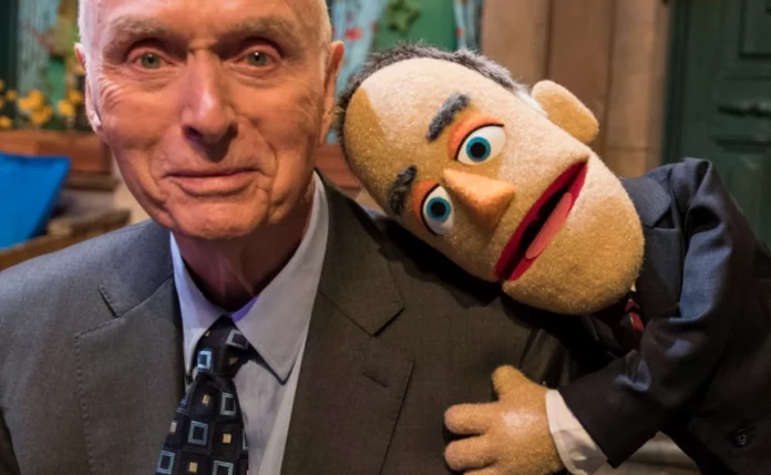Muere el cocreador de Plaza Sésamo a sus 93 años