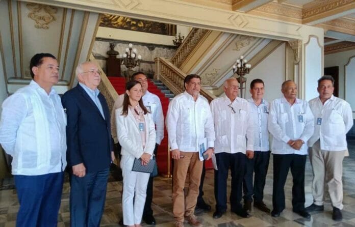 Gobierno abre exportación de huevos a Haití y acuerda aumentar producción