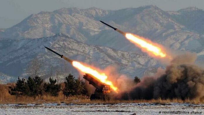 La península coreana al rojo vivo tras lanzar Pionyang dos misiles más