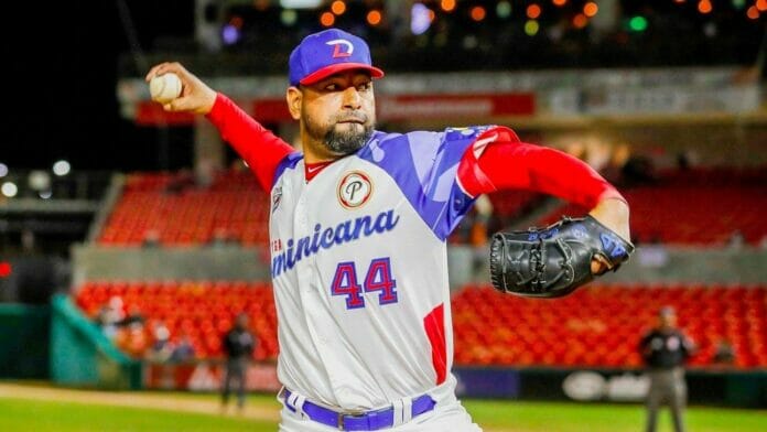 César Valdez toma el box para enfrentar a los Leones de Caracas