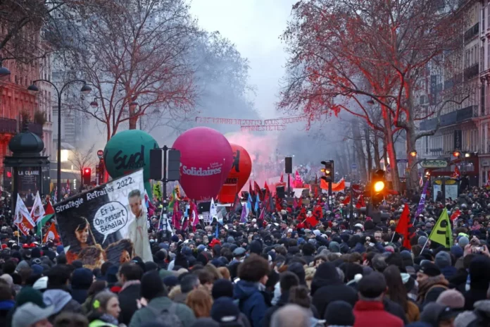 Francia | Tercera jornada de huelga contra la reforma de las pensiones