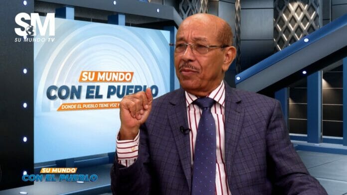 Este gobierno vive improvisando y así no se gobierna un país
