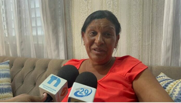 Madre de joven supuestamente secuestrada afirma mexicanos le pidieron 4 mil dólares