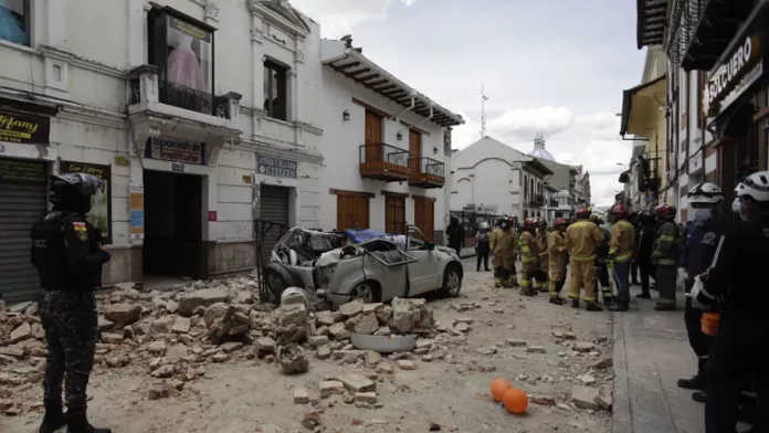 Al menos 15 muertos en un terremoto de 6,5 que ha sacudido Ecuador y Perú