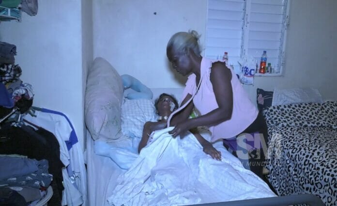 Familiares de mujer de 39 años postrada en cama piden ayuda al gobierno