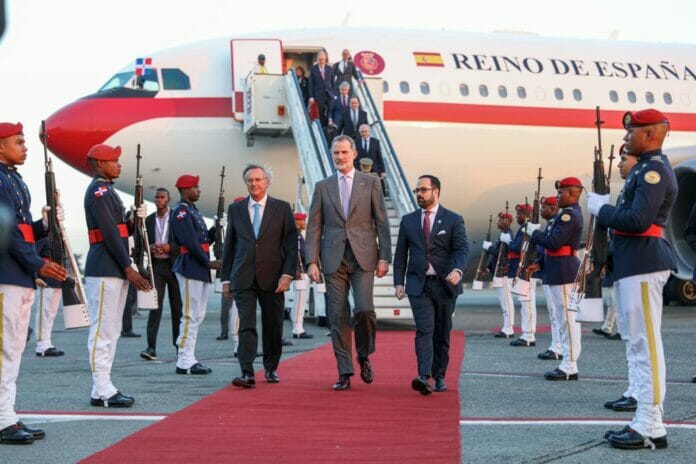 Llegó al país Felipe VI, rey de España, para participar en la Cumbre Iberoamericana