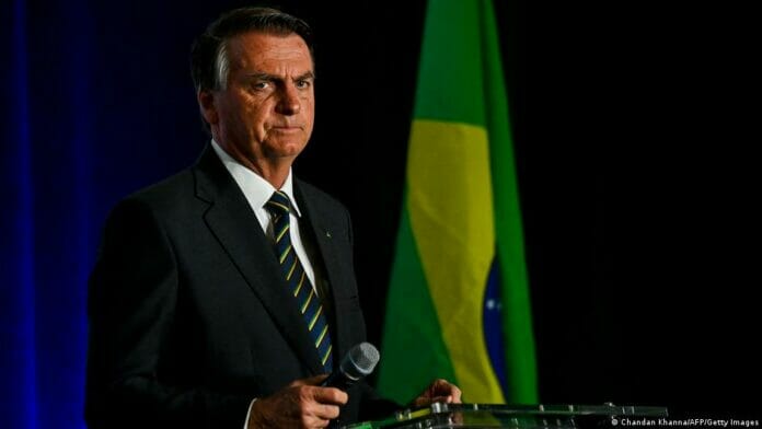 Bolsonaro niega intento de ingreso ilegal de joyas a Brasil