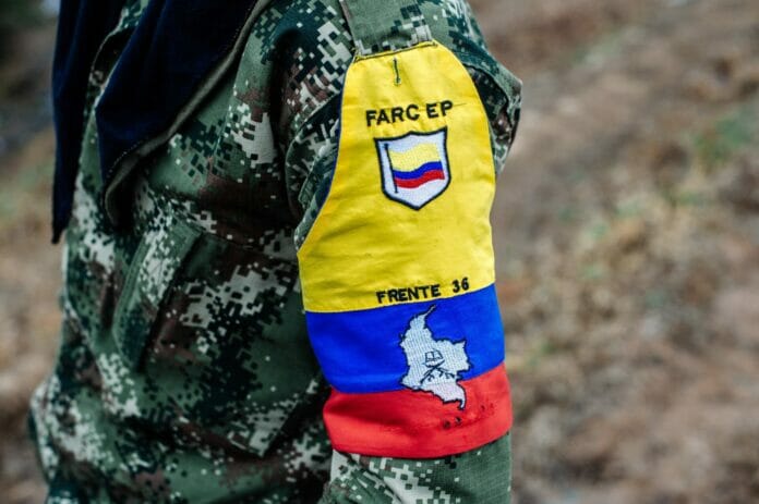 Colombia anuncia inicio de negociaciones de paz con disidentes de FARC