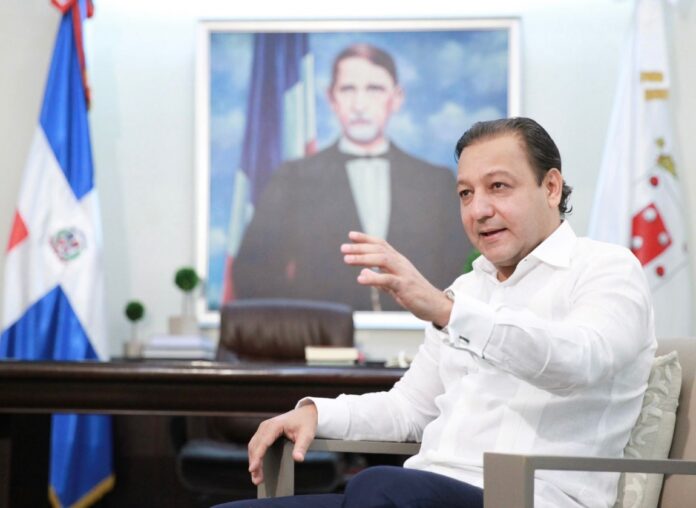 Abel Martínez promete en su gobierno someterá proyecto de ley para eliminar anticipo
