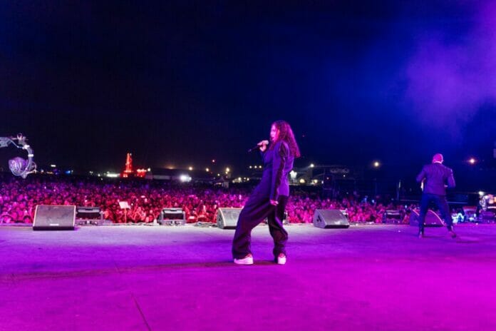 Tokischa abrirá concierto de Travis Scott tras romper en Lollapalooza en Argentina