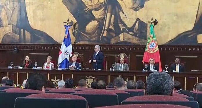 Eduardo Estrella pide al presidente de Portugal intervenir a favor de Haití