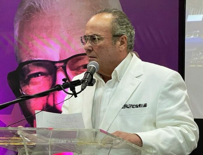 “El partido real de oposición en la República Dominicana, se llama PLD», afirma Charles Mariotti