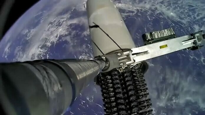 First Starlink v2 satellites reach orbit