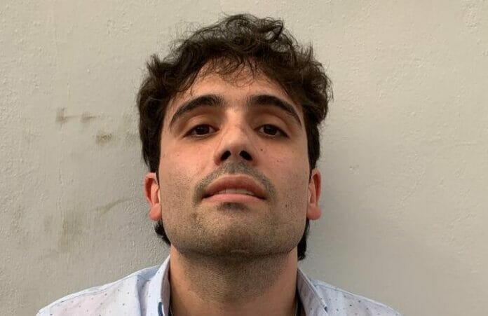Otorgaron suspensión a Ovidio Guzmán contra orden de aprehensión en México