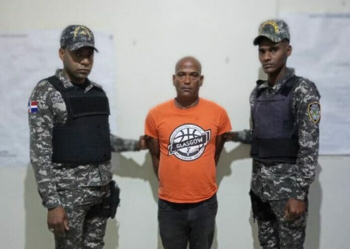 PN captura hombre que supuestamente ultimó dos miembros del Ejército
