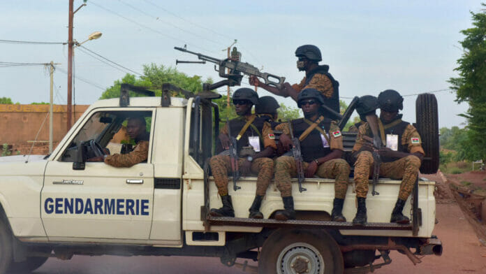 Al menos 60 civiles asesinados en Burkina Faso por supuestos militares