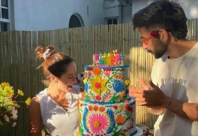 Camilo y Evaluna celebran el primer cumpleaños de su hija con sencilla fiesta