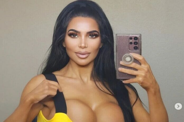 Muere modelo de OnlyFans famosa por su parecido con Kim Kardashian, tras cirugía plástica