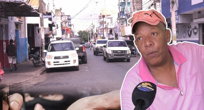 Delincuentes mantienen en zozobra Villa Juana; piden intervención policial