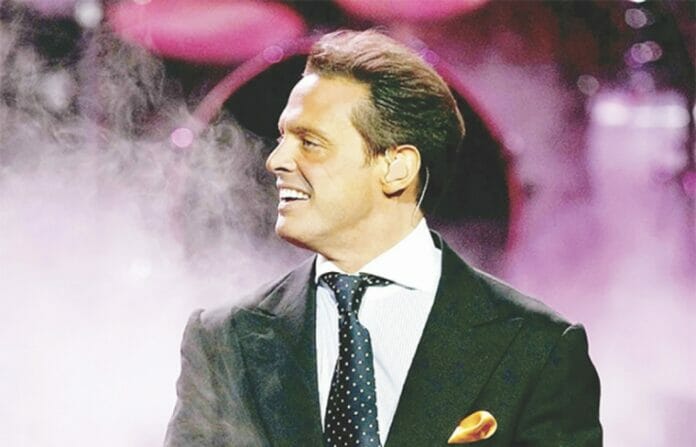 Luis Miguel regresa a los escenarios