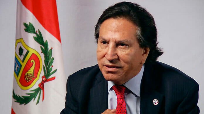 Alejandro Toledo se entrega a la Justicia estadounidense para su extradición