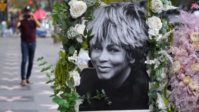 Se multiplican los homenajes a Tina Turner, la reina del rock