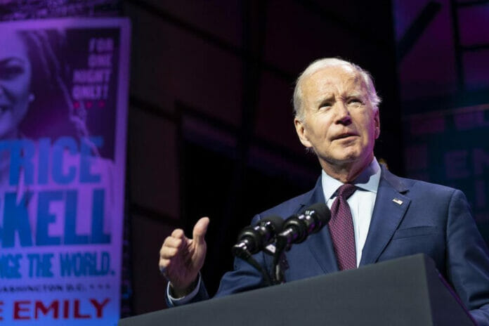 Biden suspende su viaje a Australia para negociar el techo de deuda