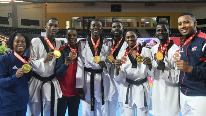 RD arrasa con el oro en la modalidad TK3 del Campeonato Panamericano de Taekwondo