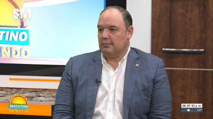¡Otra baja en el PLD!: José del Castillo Saviñón renuncia tras décadas de militancia