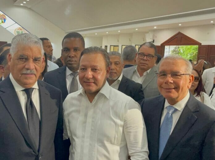 Danilo Medina estará a cargo comando de campaña de Abel Martínez