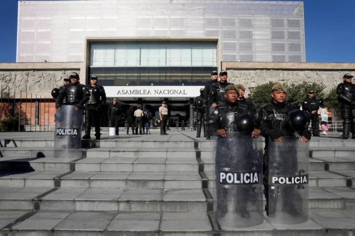 Crisis política en Ecuador: tras la “muerte cruzada”