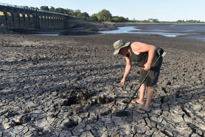 Uruguay decreta emergencia tras 7 meses de sequía y con embalse de la capital en mínimos