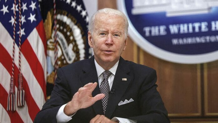 Biden envía delegación de alto nivel a México para hablar de crisis migratoria