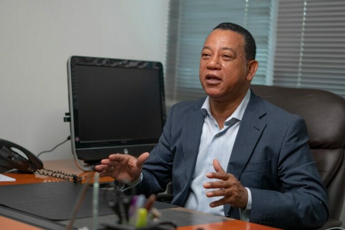 Presentan propuesta para transformar sistema educativo dominicano