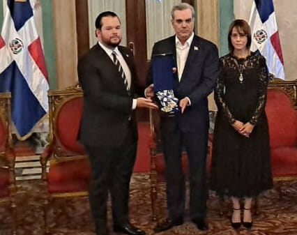 Abinader concede condecoración póstuma a Jorge Mera en la Orden del Mérito Duarte, Sánchez y Mella