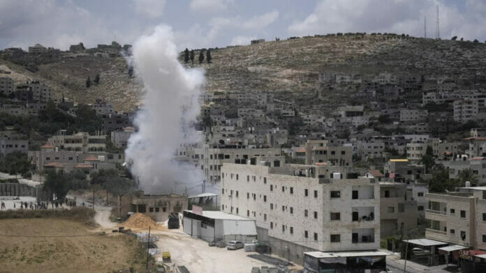 Al menos tres muertos tras un ataque aéreo de Israel en Cisjordania