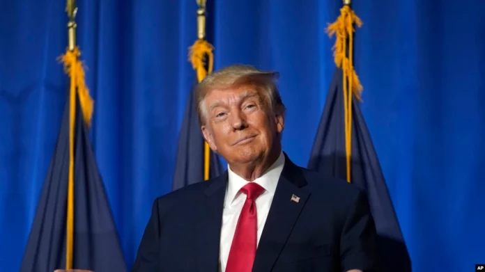 Trump busca demorar juicio por documentos clasificados