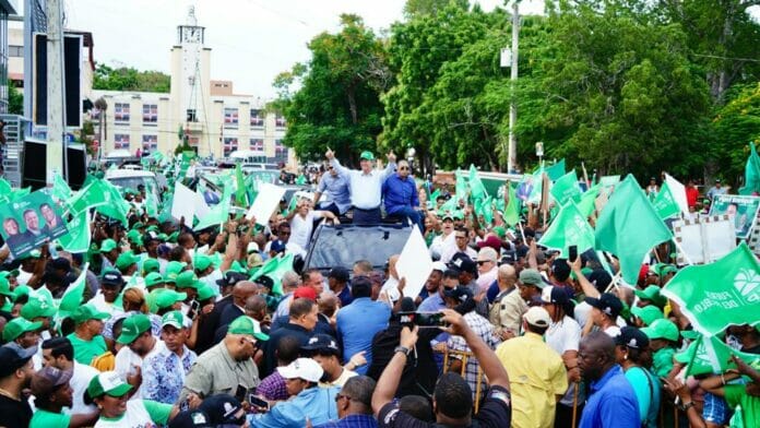 Leonel: El gobierno del PRM vació las neveras y apagó las estufas de los dominicanos