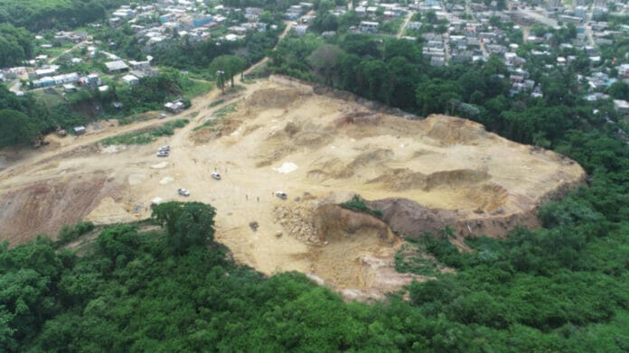 Ocupan tres retroexcavadoras en mina ilegal en La Javilla, en SDN