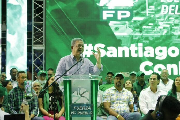 Leonel encabeza acto de juramentación este martes en Santiago