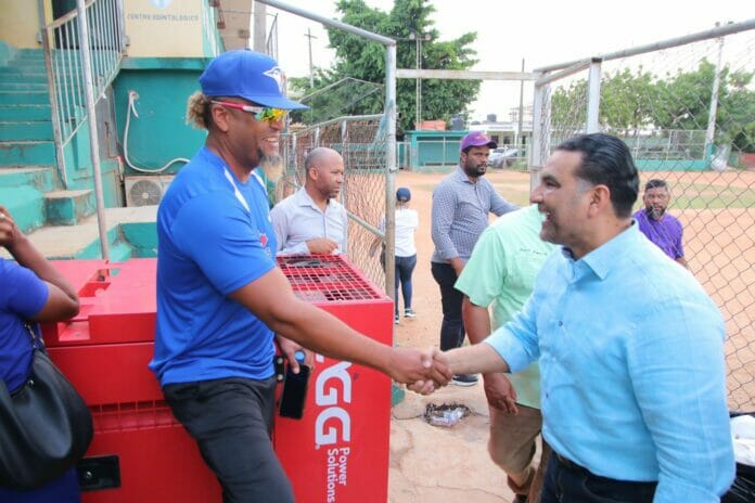 Precandidato a Alcalde se compromete con dirigentes deportivos de SDE a invertir más en el Deporte