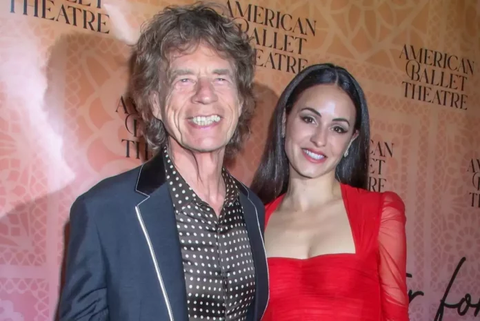 El de 79 años y ella de 36, Mick Jagger se casará con su novia